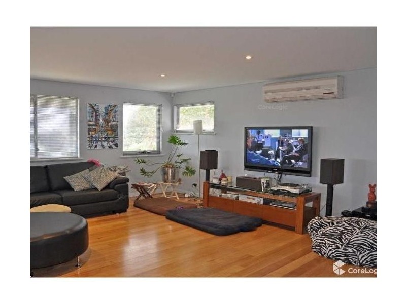 17 Noel Street, Hilton WA 6163