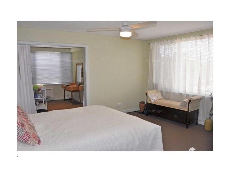 17 Noel Street, Hilton WA 6163