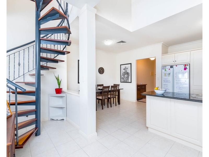 7/50 Victory Terrace, East Perth WA 6004
