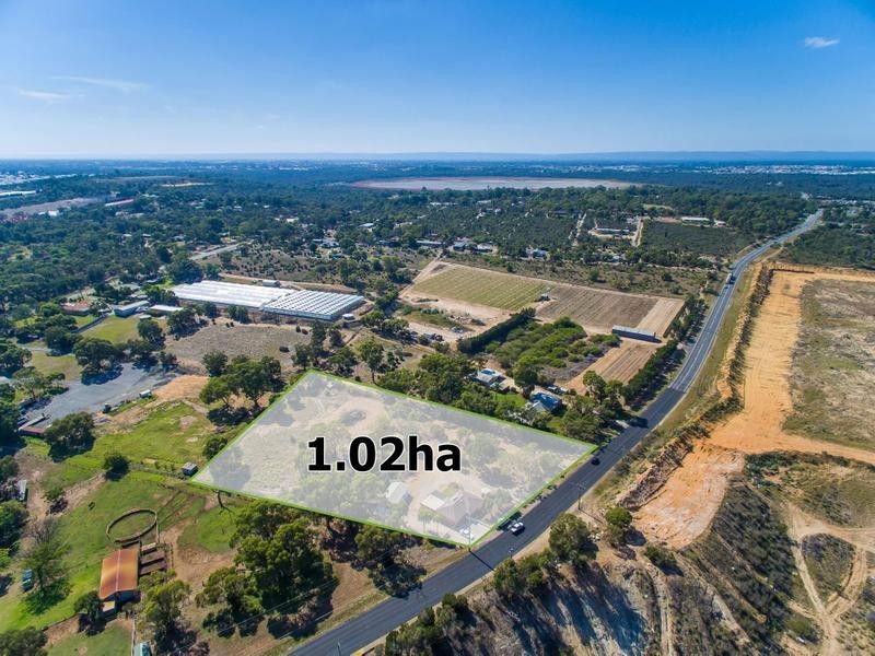 375 Russell Road, Munster WA 6166