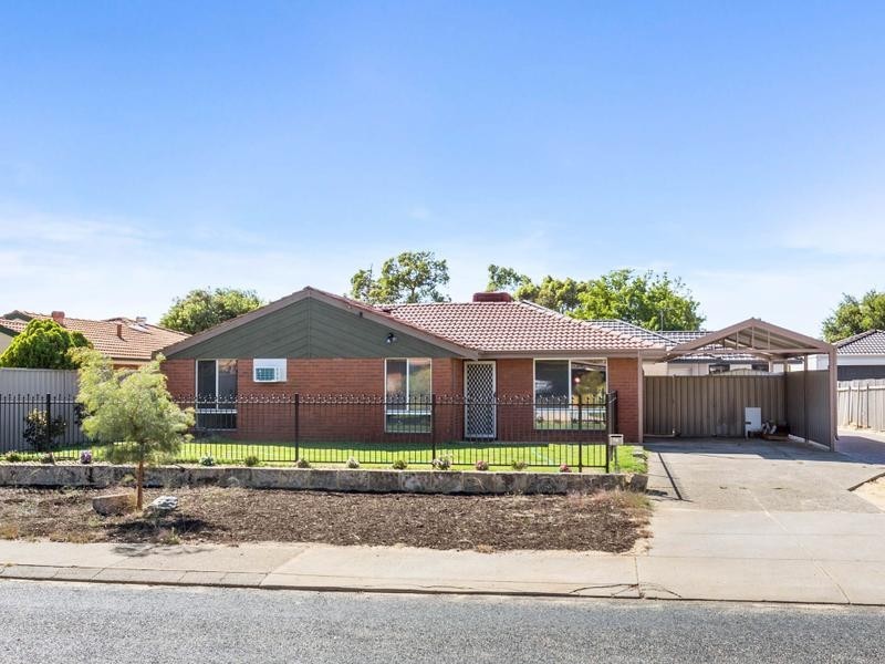 26 Agincourt Drive, Forrestfield WA 6058