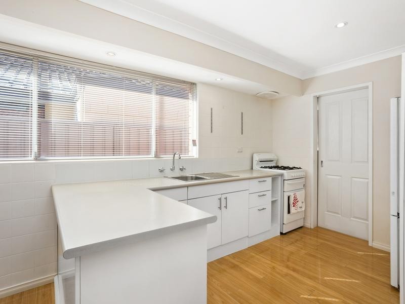 26 Agincourt Drive, Forrestfield WA 6058