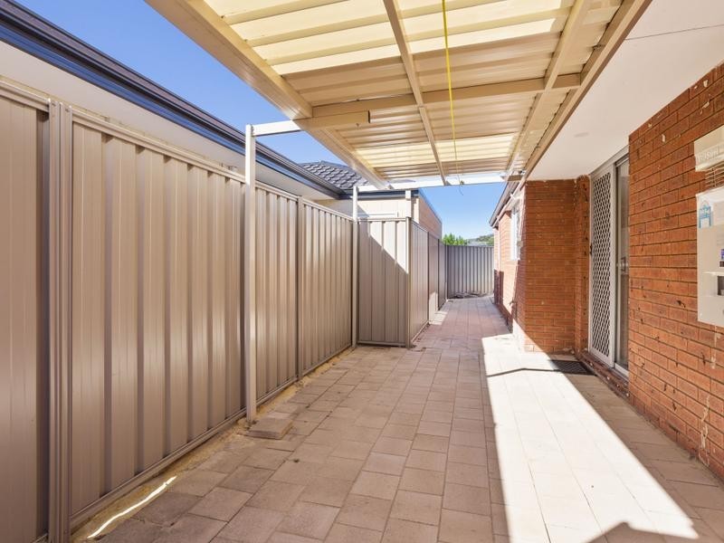 26 Agincourt Drive, Forrestfield WA 6058