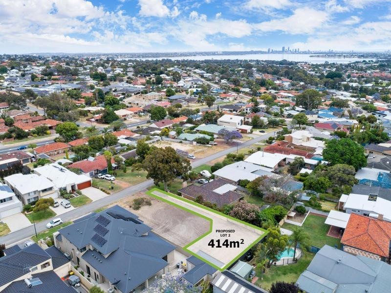 28B Challenger Place, Melville WA 6156