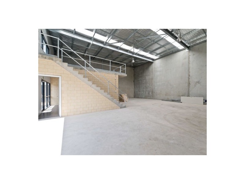 3/8 Murphy Street, O’connor WA 6163