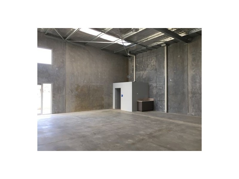 1/8 Rawlinson St, O’connor WA 6163