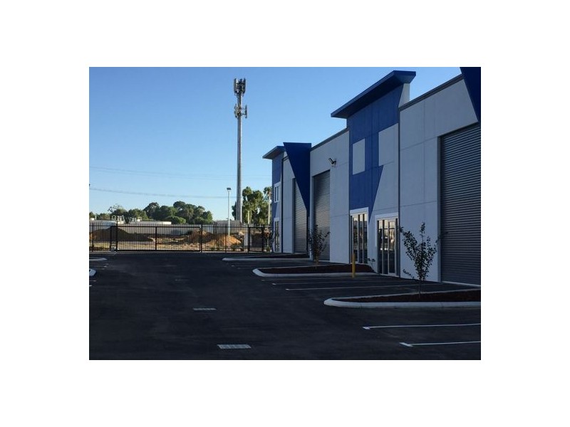 1/8 Rawlinson St, O’connor WA 6163