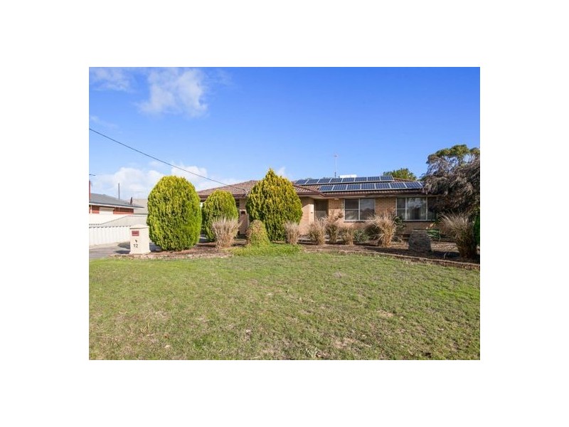 12 Mulligan Way, Orelia WA 6167
