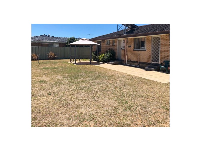 12 Mulligan Way, Orelia WA 6167