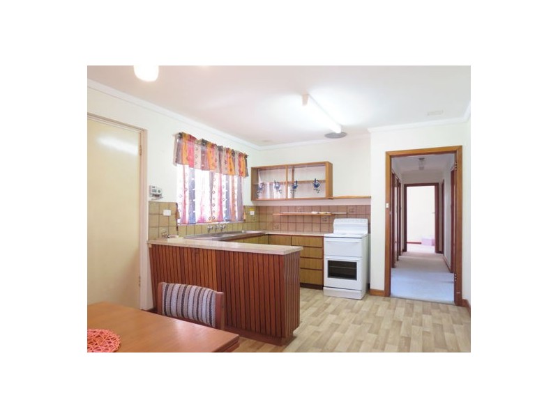 12 Mulligan Way, Orelia WA 6167