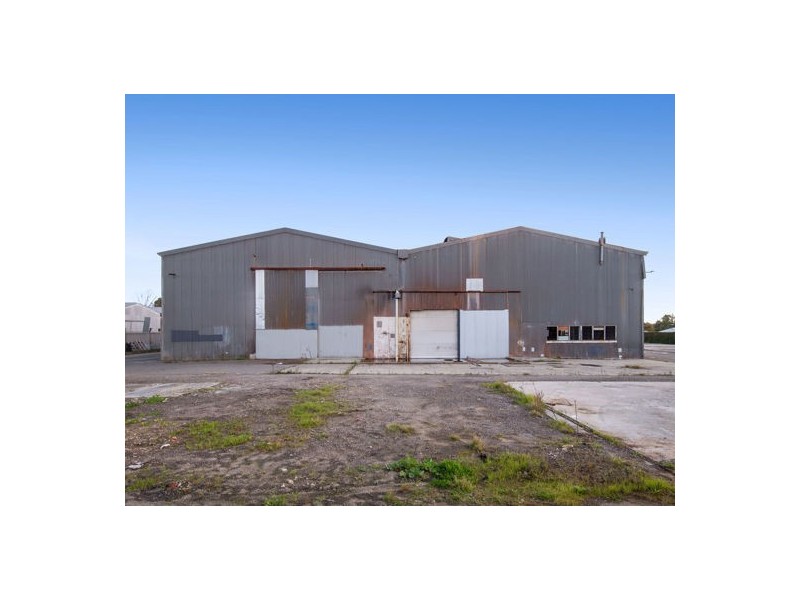 8 Playle Street, Myaree WA 6154