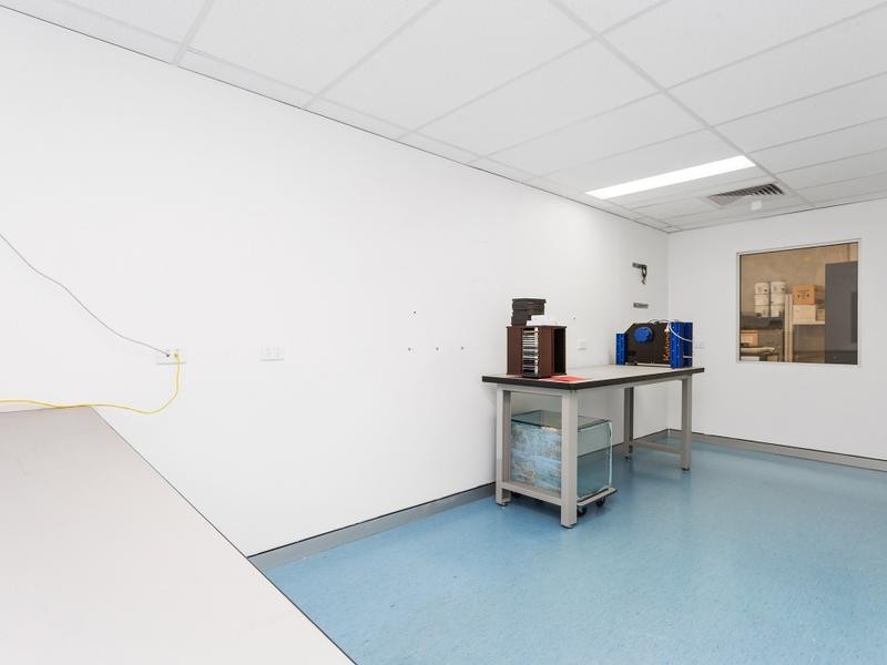 27 Clark Crt, Bibra Lake WA 6163