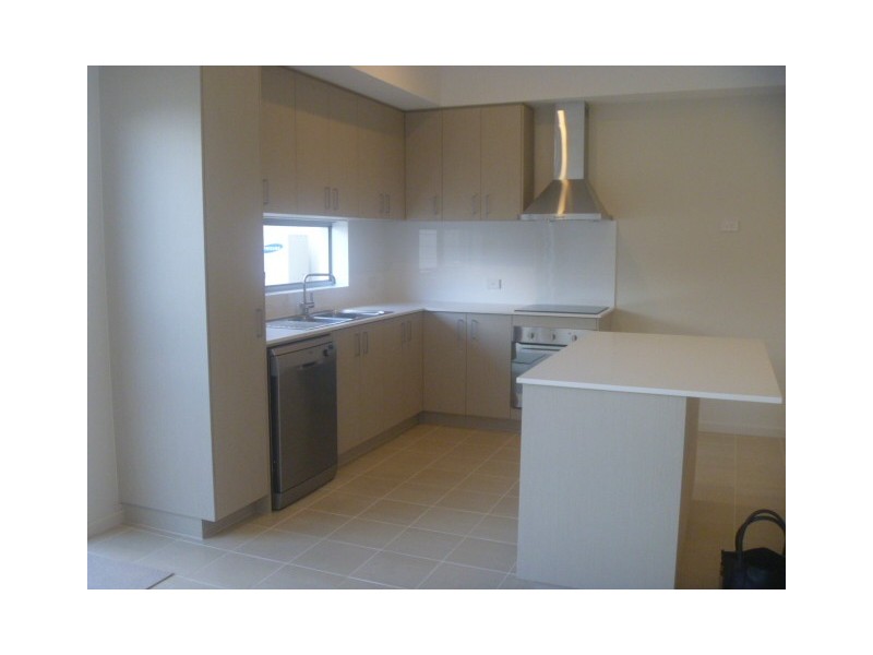 2/30 Heirisson Way, North Coogee WA 6163