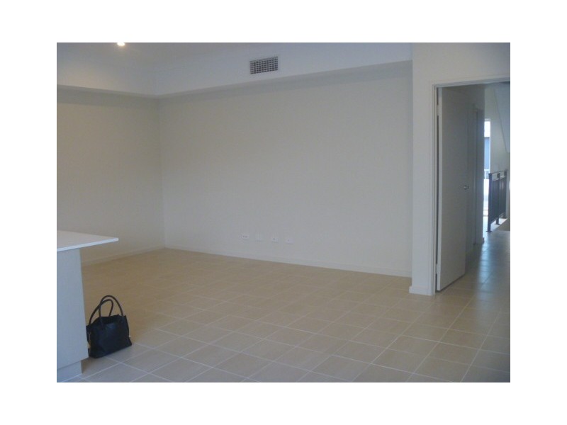 2/30 Heirisson Way, North Coogee WA 6163