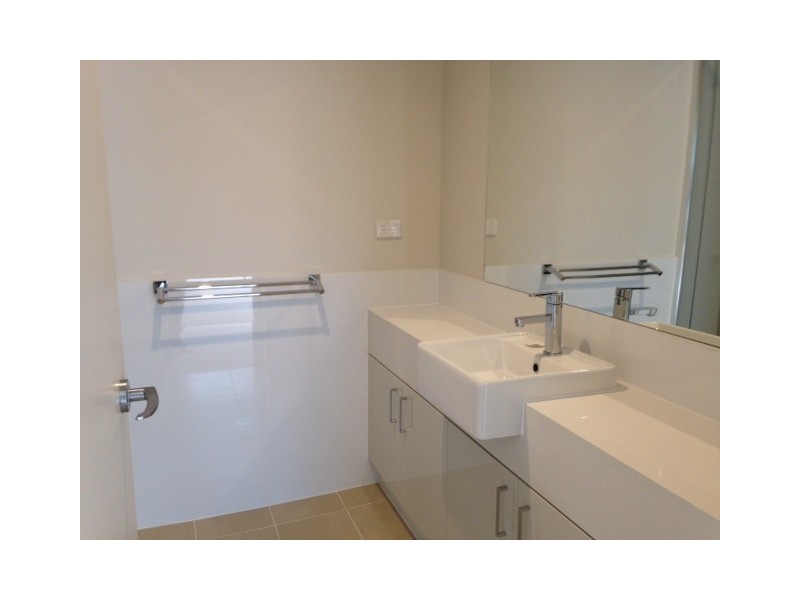 2/30 Heirisson Way, North Coogee WA 6163