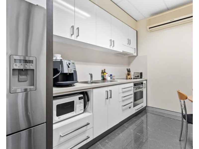 8/573 Canning Hwy, Alfred Cove WA 6154