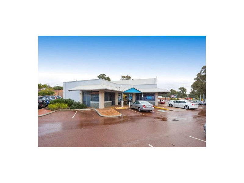 71 Leach Hwy, Willagee WA 6156