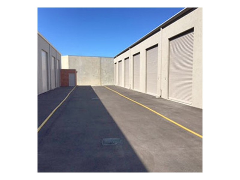10/5 Cutting Way, Yangebup WA 6164