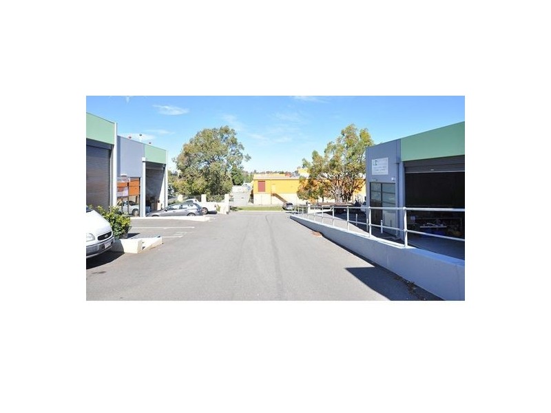 9/4 Roper Street, O’connor WA 6163