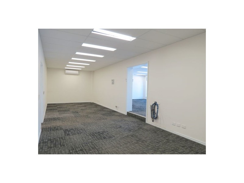 77 Norma Rd, Myaree WA 6154