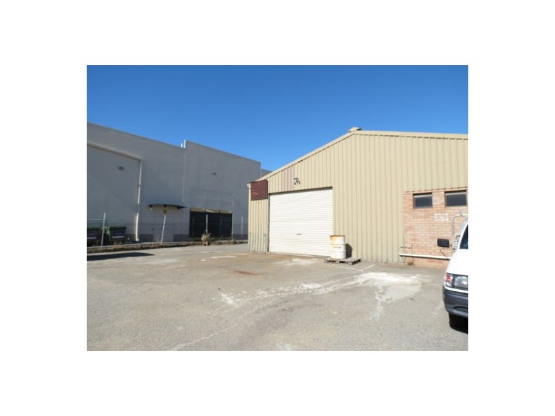 77 Norma Rd, Myaree WA 6154