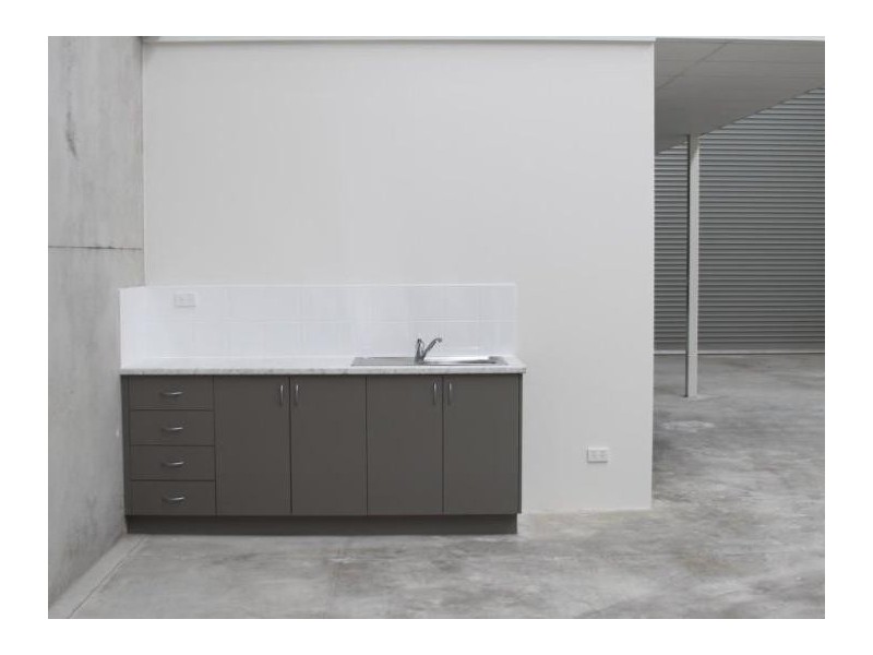 4/9 Malland Street, Myaree WA 6154