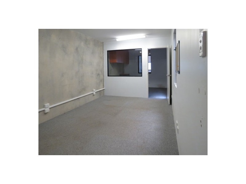 6/5 Flindell Street, O’connor WA 6163