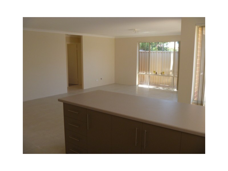 3/58 Bert Street, Gosnells WA 6110