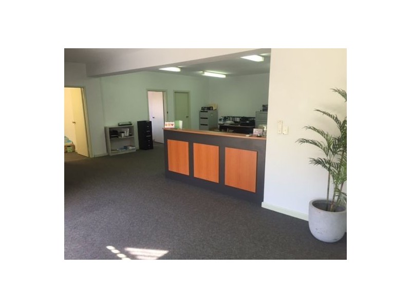 19A Shields Crescent, Booragoon WA 6154