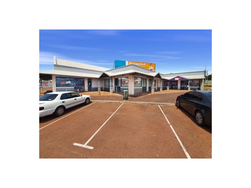 71 Leach Hwy, Willagee WA 6156