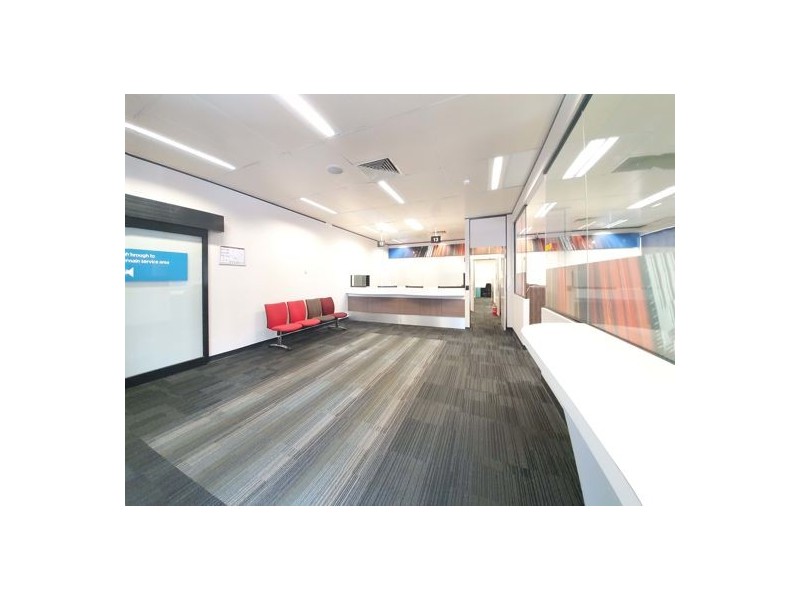 71 Leach Hwy, Willagee WA 6156