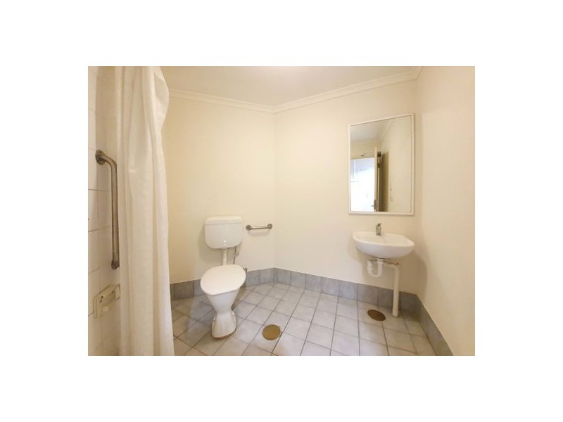 71 Leach Hwy, Willagee WA 6156