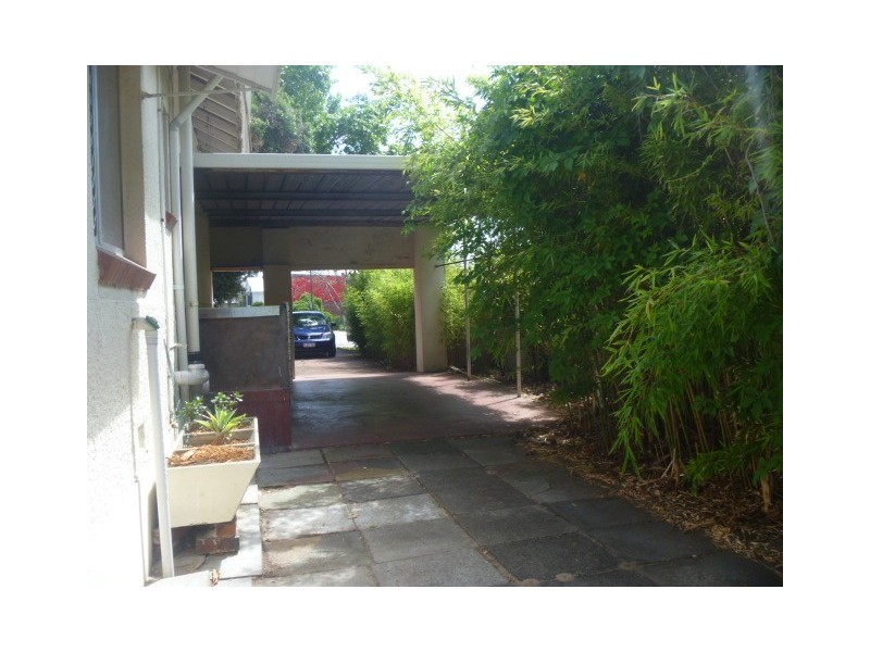 27 Tweeddale Road, Applecross WA 6153