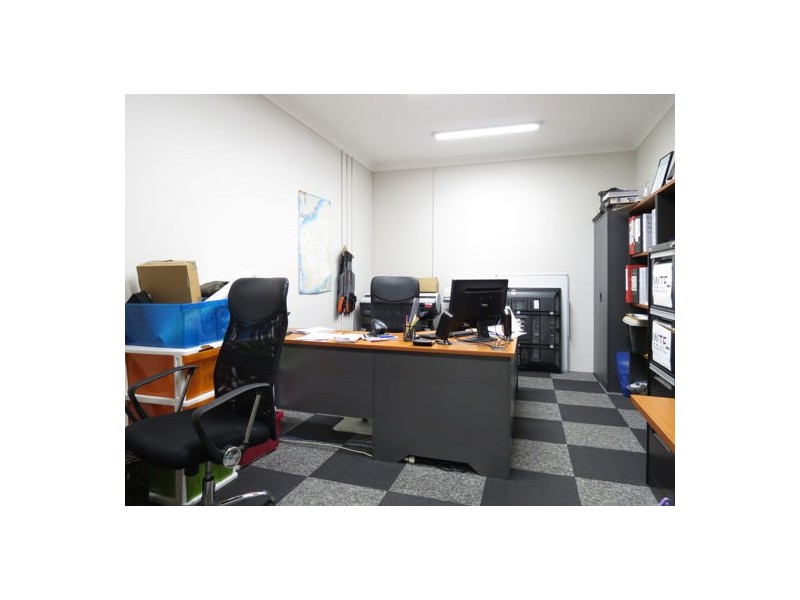 5/16 Hammond Road, Cockburn Central WA 6164