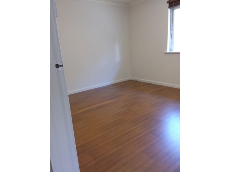 20A Jean St, Beaconsfield WA 6162