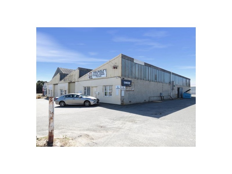 1-2/8 Malland Street, Myaree WA 6154