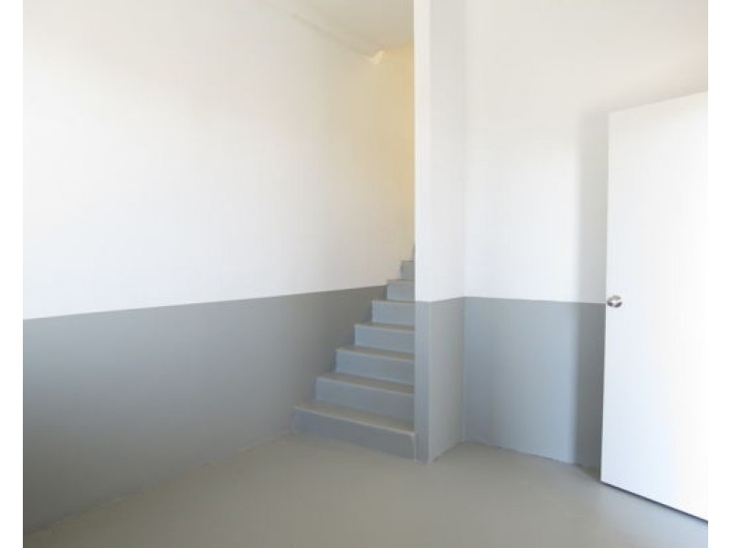 2/5 Sleeman Close, O’connor WA 6163