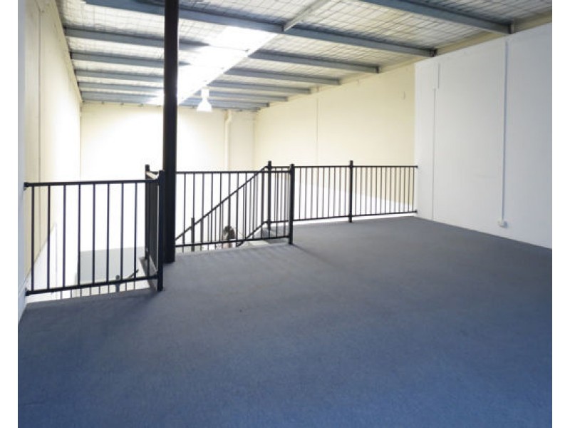 2/5 Sleeman Close, O’connor WA 6163