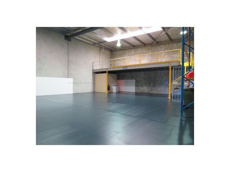 5/8 Cascara Court, Bibra Lake WA 6163