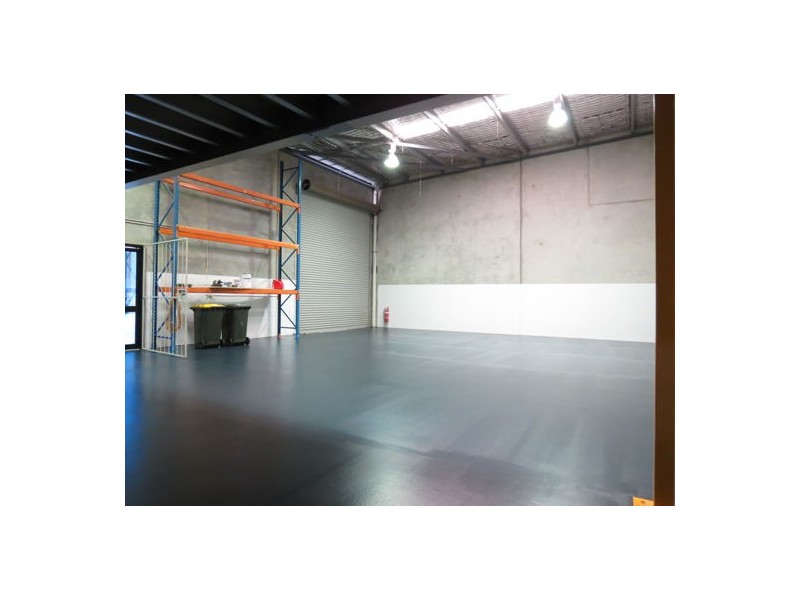 5/8 Cascara Court, Bibra Lake WA 6163