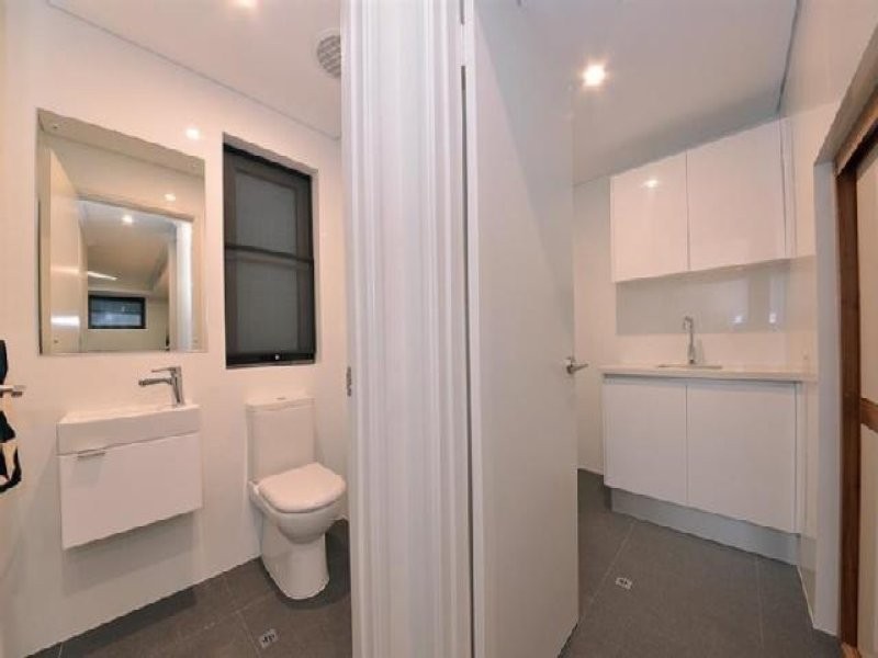 1/32 Harris Street, Bicton WA 6157