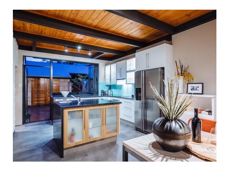 B/3 Price St, Fremantle WA 6160