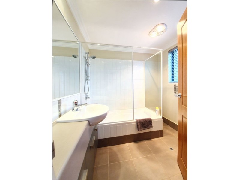 15 Darbyshire Drive, Subiaco WA 6008