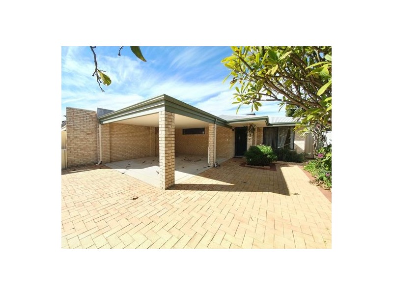 32 Fantail Way, Huntingdale WA 6110