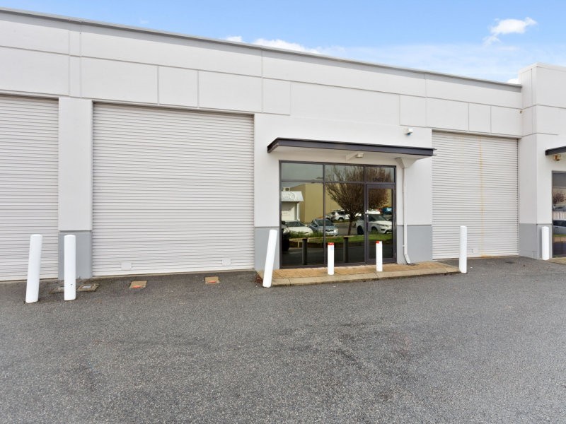 4/106 Norma Road, Myaree WA 6154