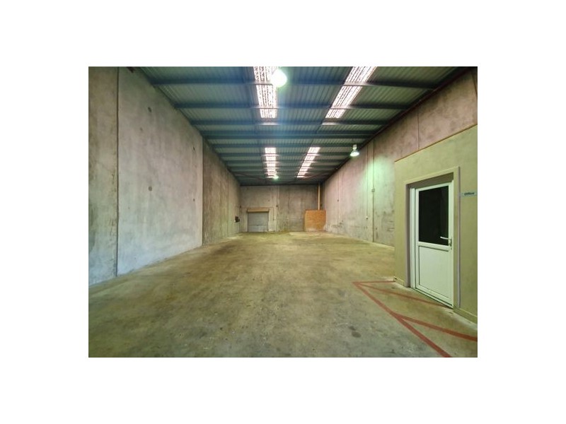 3/9 Corokia Way, Bibra Lake WA 6163