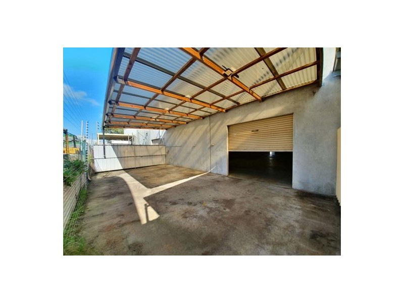 3/9 Corokia Way, Bibra Lake WA 6163