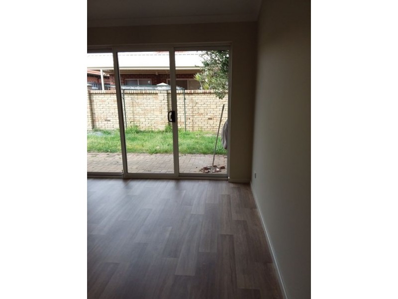 4/59 Moran Crt, Beaconsfield WA 6162