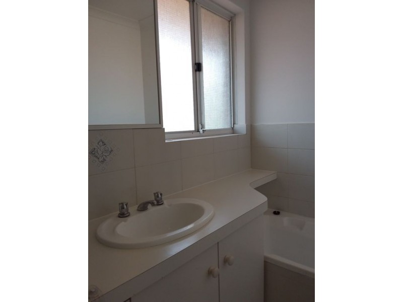 4/59 Moran Crt, Beaconsfield WA 6162