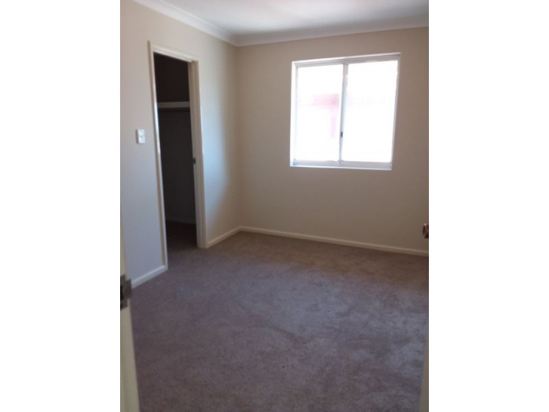 4/59 Moran Crt, Beaconsfield WA 6162